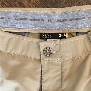 Under Armour khaki golf pants